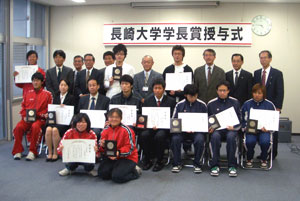 gakuchoshoS.jpg