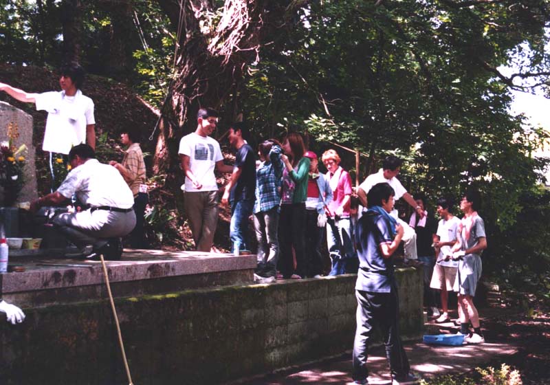 020804_3.jpg