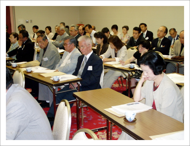 総会の様子