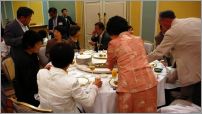 懇親会テーブル２