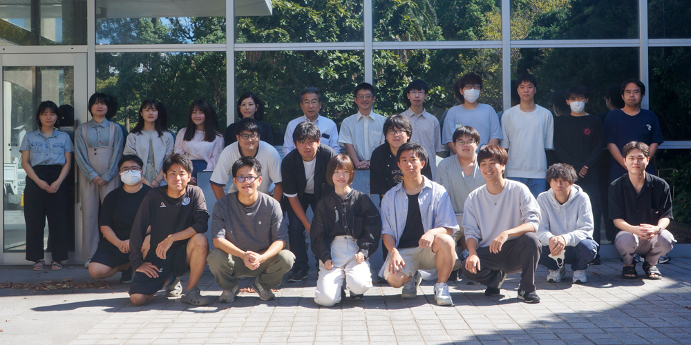 学部3年生配属集合写真